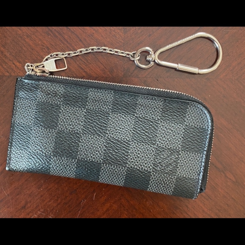 AUTH LOUIS VUITTON Damier Graphite Key CLES Pouch